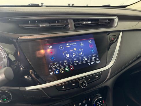 Used 2023 Buick Encore GX Essence w/ Experience Buick Package image 19