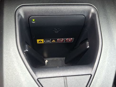 Certified 2023 Toyota Crown AWD/4WD image 26
