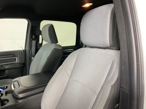 Used 2024 RAM 3500 Big Horn image 9