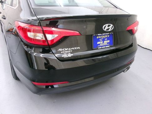 Used 2017 Hyundai Sonata SE FWD image 7