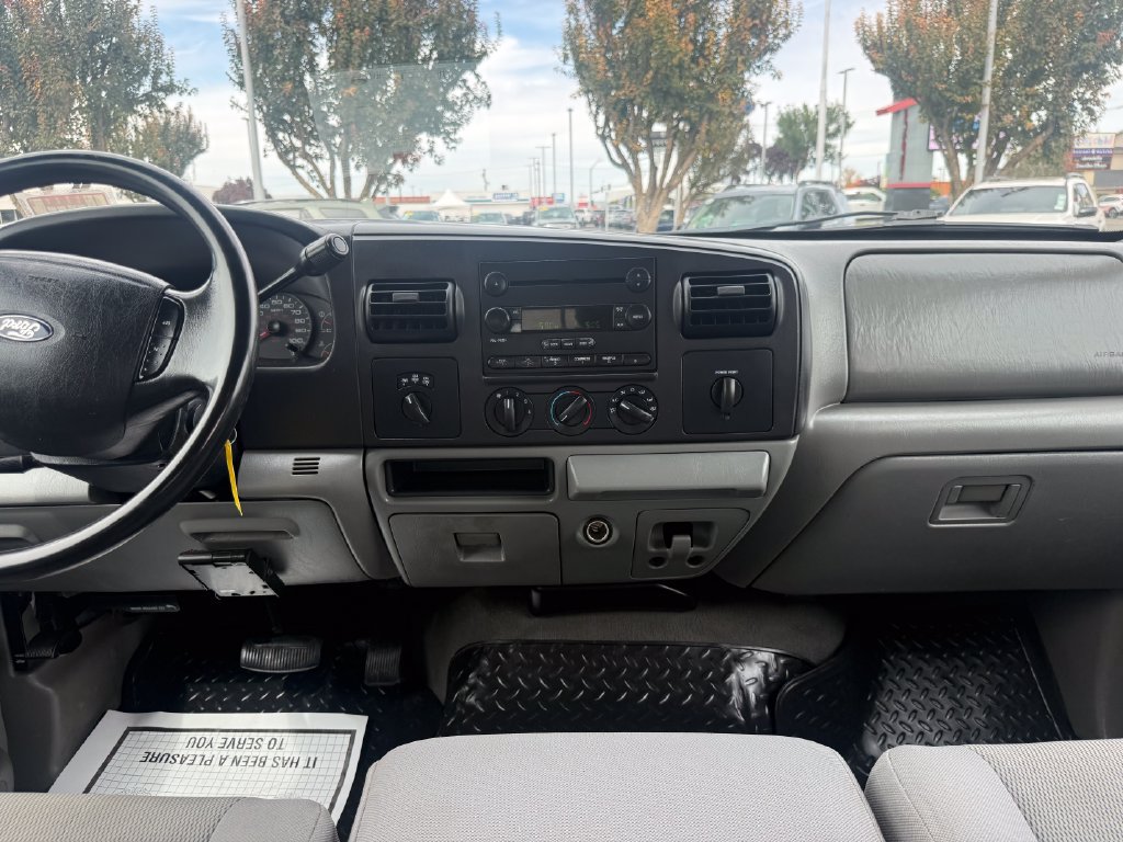 Used 2005 Ford F250 XLT AWD/4WD image 59