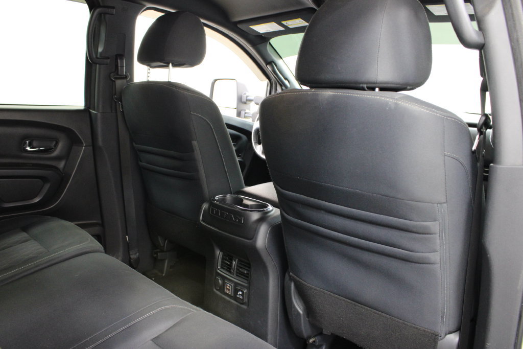 Used 2019 Nissan Titan SV w/ SV Convenience Package AWD/4WD image 21