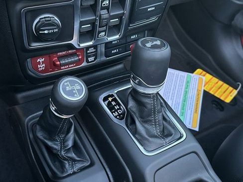 New 2026 Jeep Wrangler Unlimited Rubicon image 33