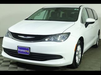 Used 2017 Chrysler Pacifica LX video 1