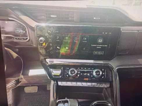 Used 2022 GMC Sierra 1500 AT4X AWD/4WD image 11