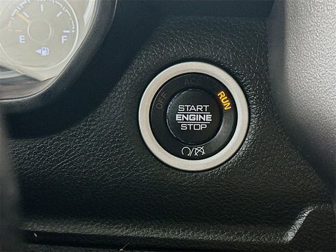 Used 2020 RAM 2500 Big Horn image 28