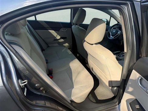 Used 2013 Honda Civic LX image 9