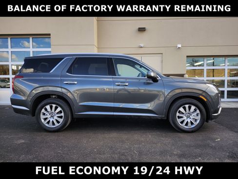 Used 2025 Hyundai Palisade SEL image 2