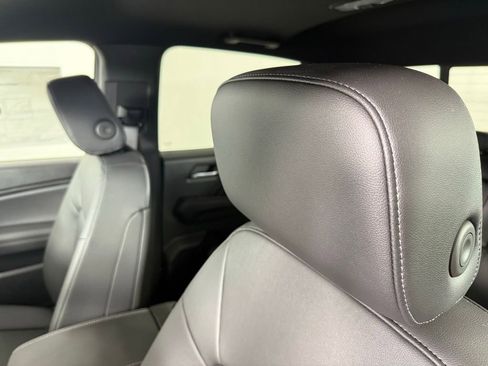 New 2026 GMC Canyon Elevation w/ Convenience Package image 14