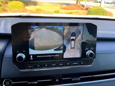 Used 2024 Mitsubishi Outlander SE image 28