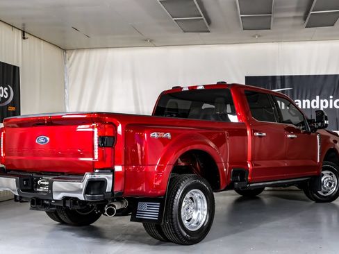Used 2026 Ford F350 Lariat w/ Chrome Package AWD/4WD image 8