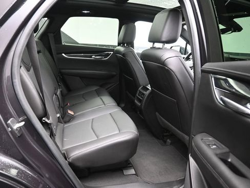 Used 2021 Cadillac XT5 Premium Luxury FWD image 23