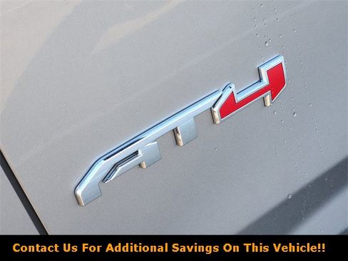 New 2026 GMC Yukon XL AT4 w/ AT4 Premium Package image 8