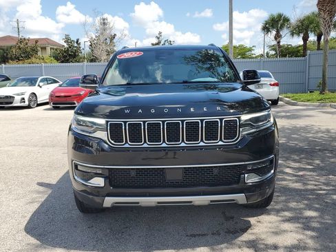 Used 2022 Jeep Wagoneer Series II AWD/4WD image 11