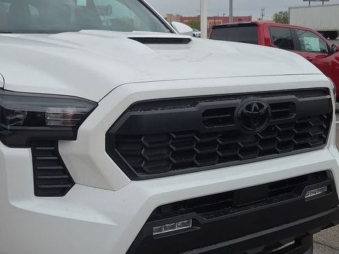 New 2026 Toyota Tacoma TRD Sport RWD image 7