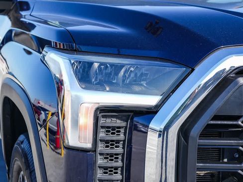 Used 2022 Toyota Tundra SR5 w/ TRD Off-Road Package AWD/4WD image 4