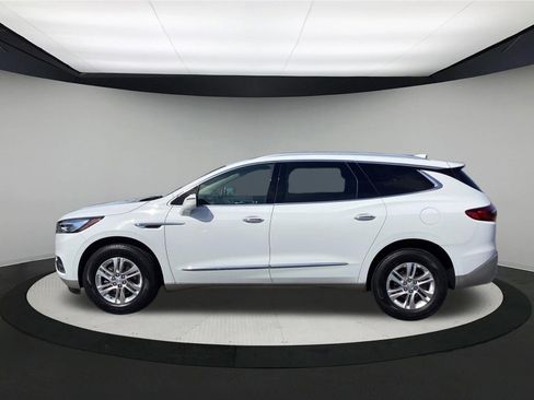 Used 2021 Buick Enclave Essence image 5
