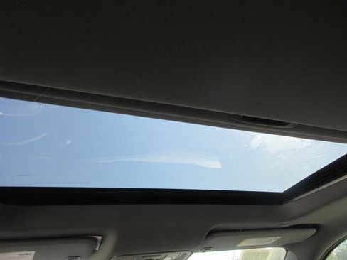 New 2026 GMC Sierra 2500 Denali w/ Denali Reserve Package image 16