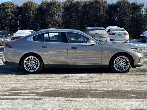 New 2025 BMW 530i xDrive AWD/4WD image 4