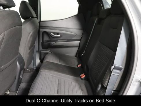 Used 2023 Hyundai Santa Cruz SEL w/ Activity Package FWD image 16