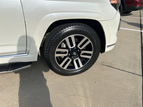 Used 2016 Toyota 4Runner Limited image 15