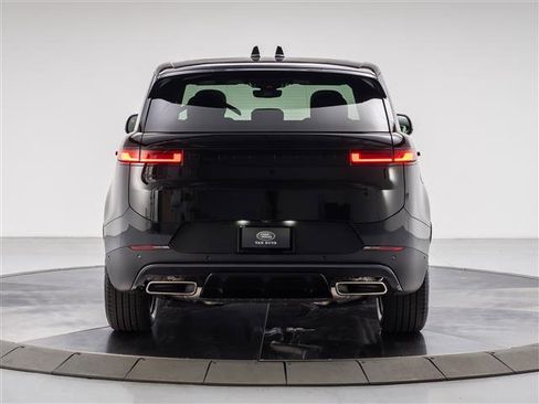 New 2026 Land Rover Range Rover Sport SE image 4