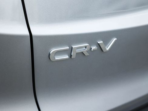 Used 2025 Honda CR-V LX image 13