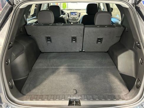 Used 2022 Chevrolet Equinox LT image 27