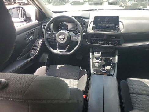 Certified 2024 Nissan Rogue SV AWD/4WD image 22