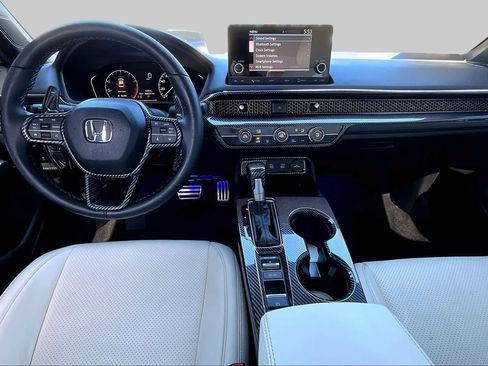 Used 2025 Honda Civic Sport image 14