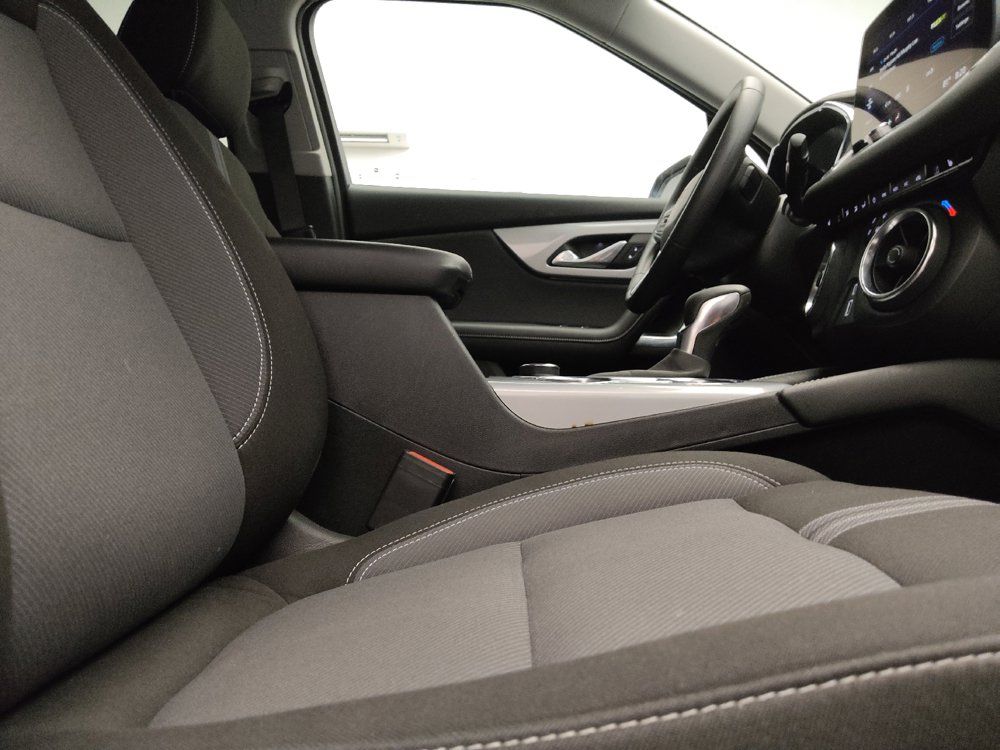 Used 2024 Chevrolet Blazer LT w/ Convenience Package FWD image 21