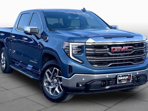 Used 2024 GMC Sierra 1500 SLT w/ SLT Convenience Package AWD/4WD image 3