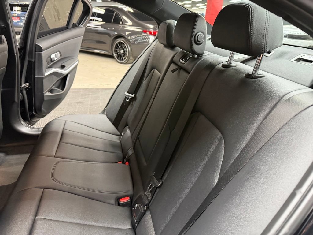 Used 2021 BMW 330i xDrive Sedan w/ Convenience Package AWD/4WD image 39