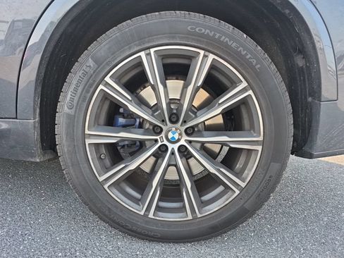 Used 2020 BMW X5 xDrive40i w/ M Sport Package AWD/4WD image 10