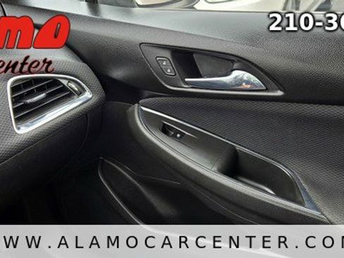 Used 2017 Chevrolet Cruze LS image 36