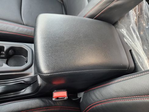 Used 2023 Jeep Gladiator Rubicon w/ LED Lighting Group image 35