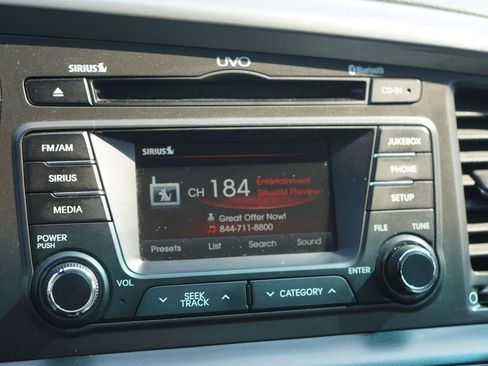 Used 2013 Kia Optima LX w/ Convenience Plus Pkg image 16