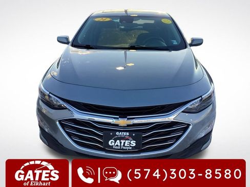 Used 2024 Chevrolet Malibu LT image 2