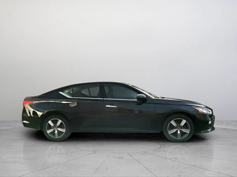 Used 2019 Nissan Altima 2.5 SV AWD/4WD image 12