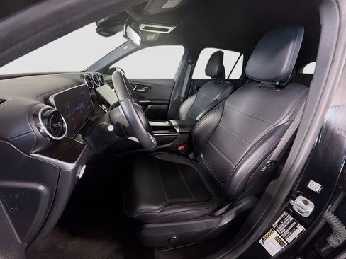 Used 2024 Mercedes-Benz GLC 300 4MATIC image 22