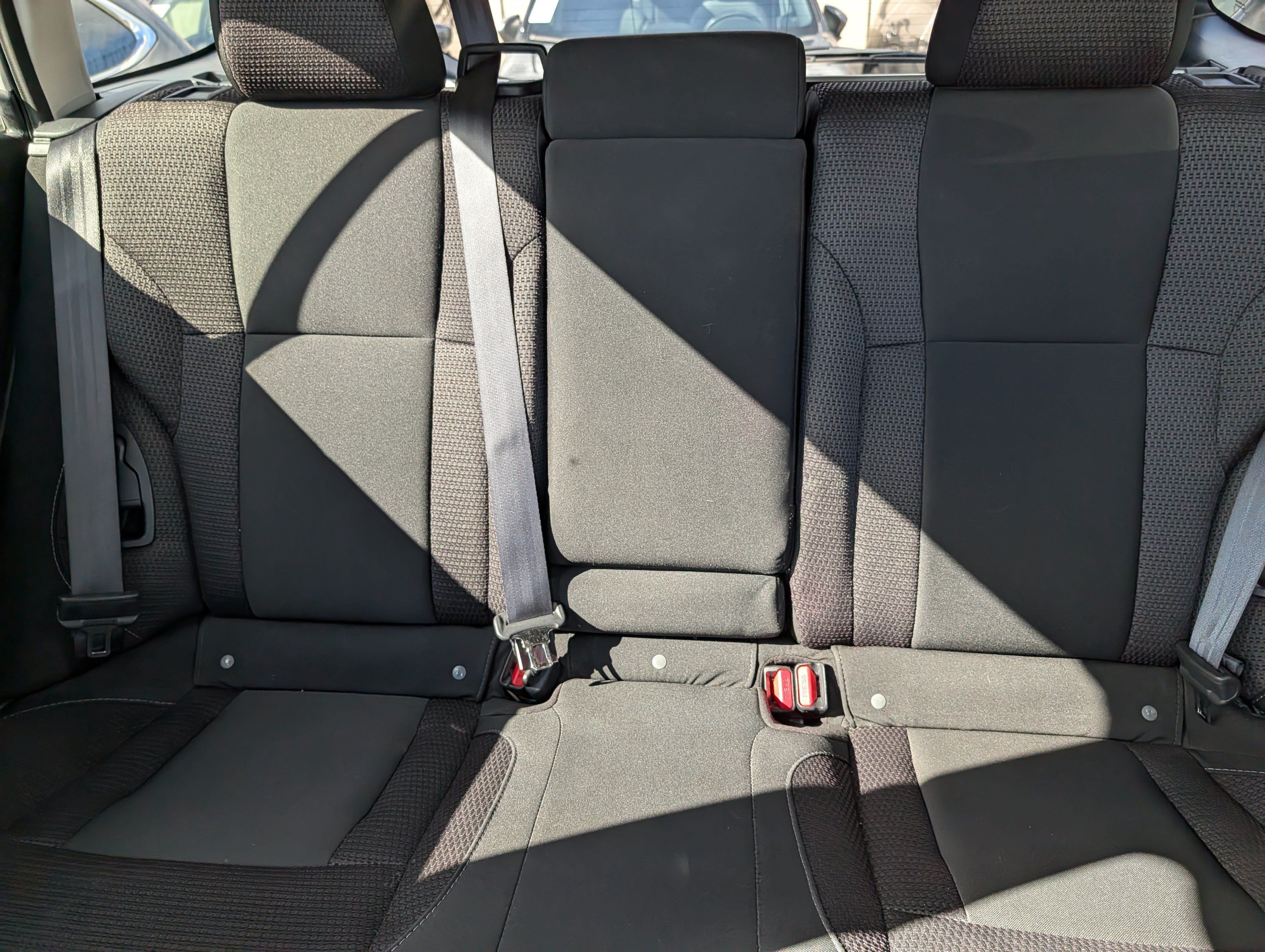 Used 2025 Subaru Outback Premium AWD/4WD image 13