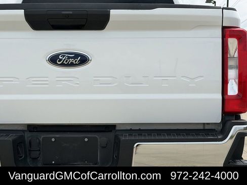 Used 2024 Ford F250 XLT w/ FX4 Off-Road Package AWD/4WD image 9