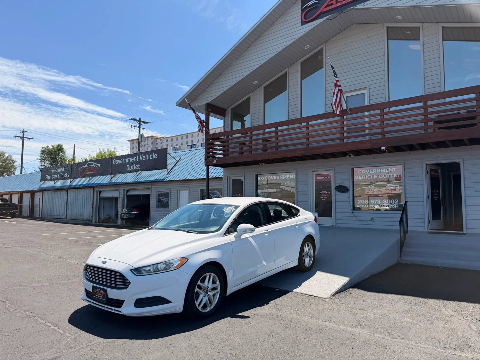 Used 2013 Ford Fusion SE FWD image 3