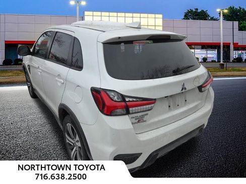 Used 2021 Mitsubishi Outlander Sport ES image 9