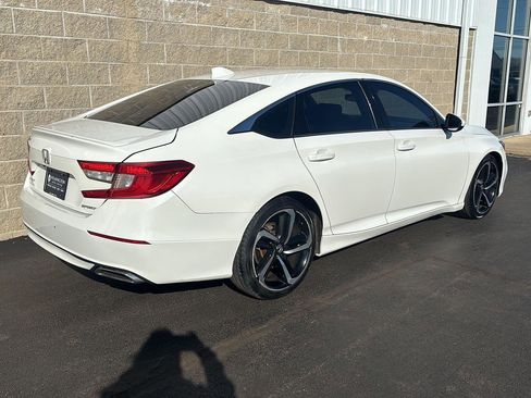 Used 2020 Honda Accord Sport image 3