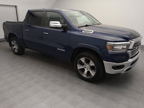 Used 2021 RAM 1500 Laramie AWD/4WD image 11