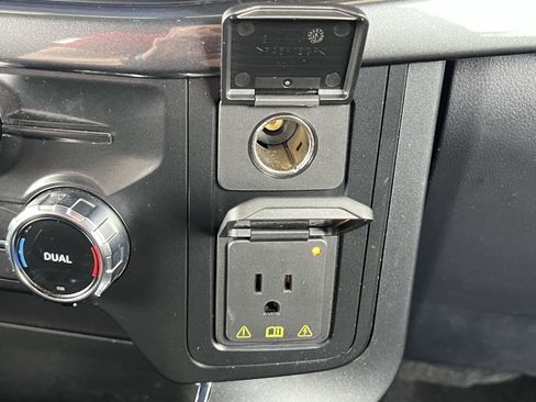 Used 2022 Ford F150 XLT w/ Equipment Group 302A High image 37