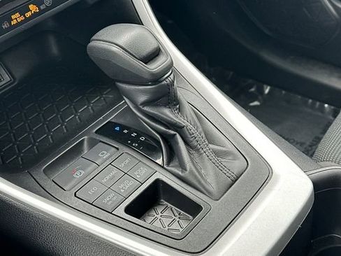Certified 2024 Toyota RAV4 LE image 27