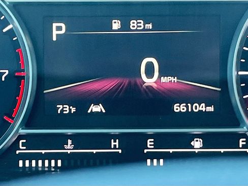 Used 2021 Kia Sorento SX image 12