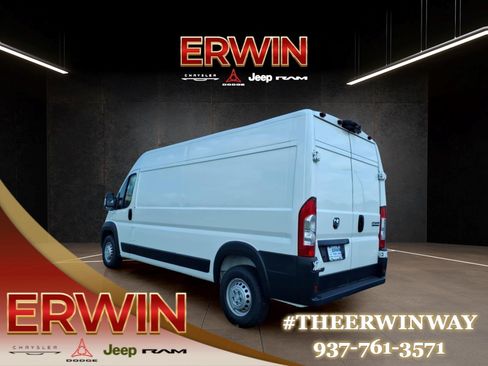 Used 2025 RAM ProMaster 2500 w/ Convenience Group FWD image 5